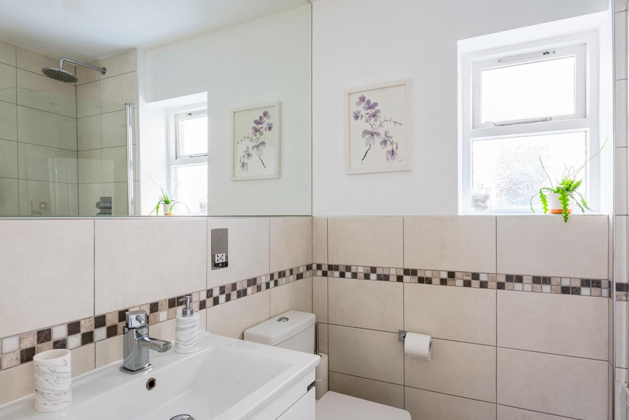 Prime Location Cardiff Pontcanna Modern 2 Bedroom Apartment With Privat Parking المظهر الخارجي الصورة